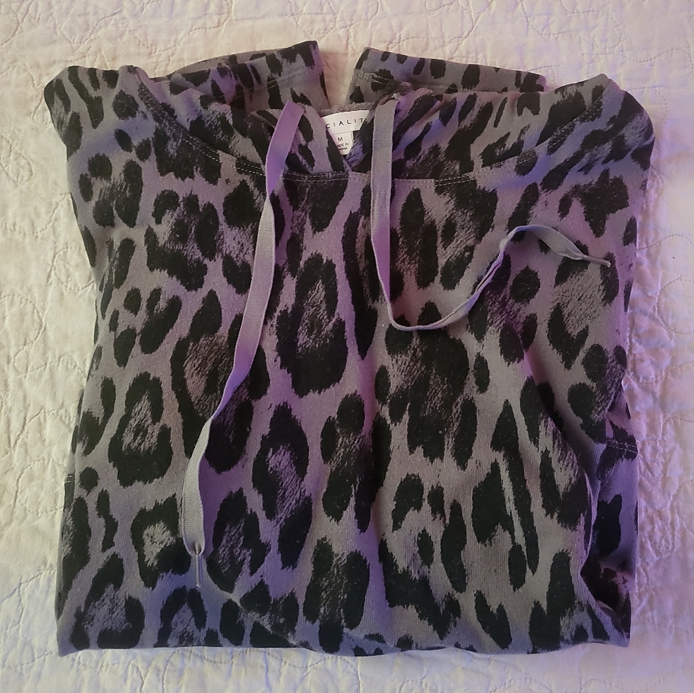 Socialite M lepord print hoodie